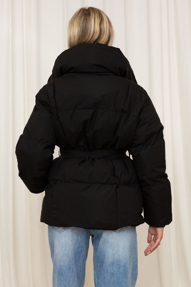 Amelia™ Winter Stand Parka: Short, Stylish, Cozy Tie-Waist Puffer Jacket